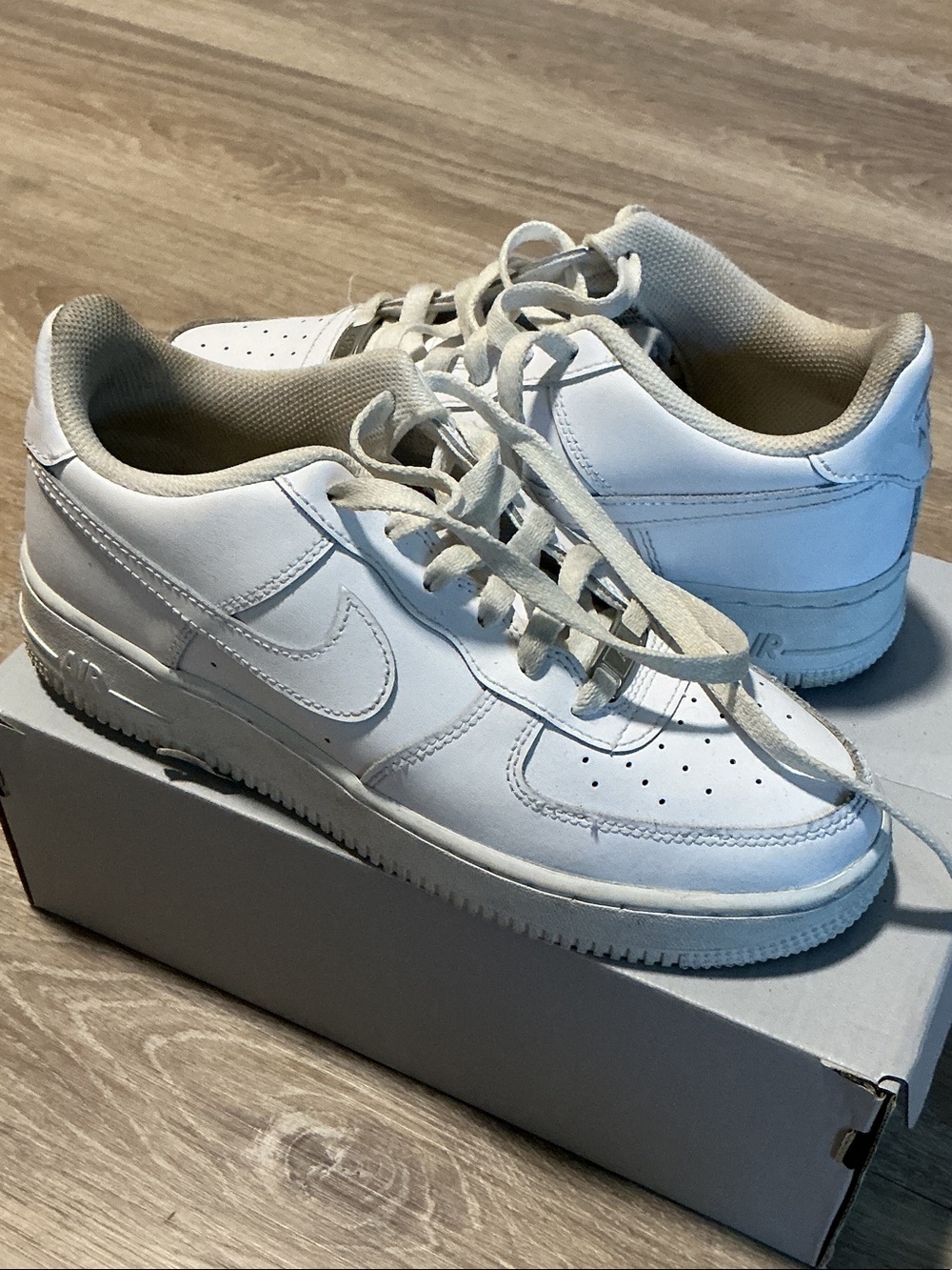 Nike Kids White Low-Top Sneakers